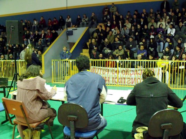 Técnicos e docentes do IF-SC decidem entrar em greve
