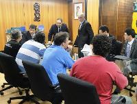 Sinasefe entrega contraproposta ao ministro da educação