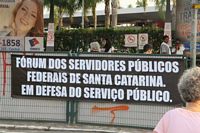 Panfletagem no Ticen marca o dia de lutas dos SPFs