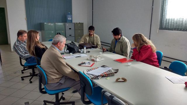 GT discute carreira e projetos que atacam os serviços públicos