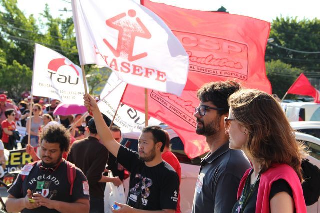 Ato unifica Centrais na luta contra a retirada de direitos
