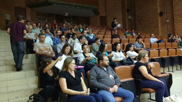 Reitoria do IFSC insiste na agenda Zimbra e trava negociações