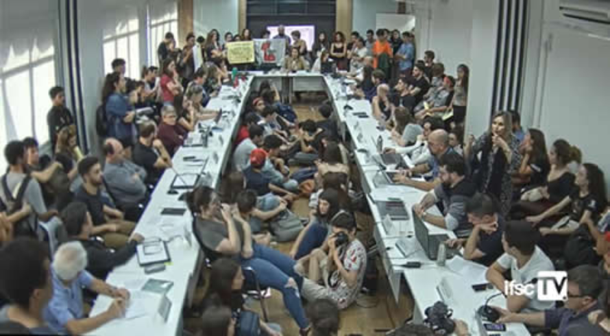 Vitória da mobilização! Consup do IFSC rejeita o Future-se