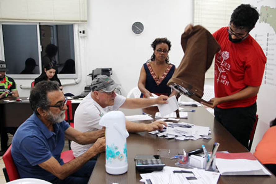 Chapa 2 vence as eleições na Seção Sindical IFSC