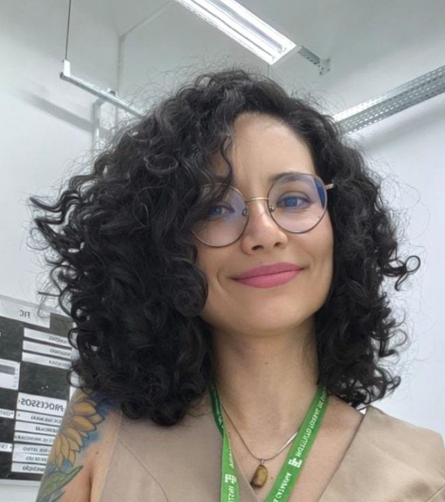 Colaborador Cristiane de Oliveira
